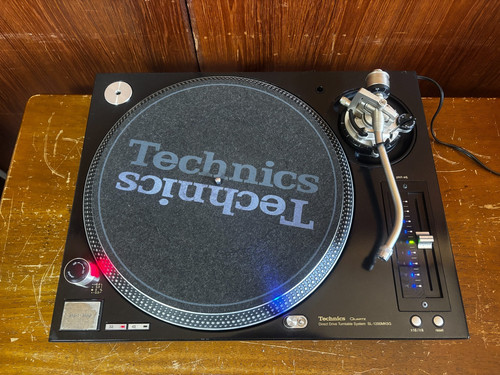 Platine vinyle analogique - vinyle, dj